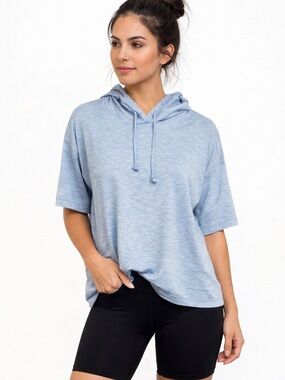 RBX Active Lightweight
Hooded Tee Gray Short Sleeve
Performance Top
Size L